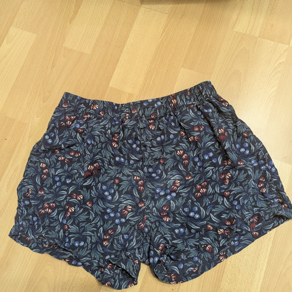 H&M Men's Boxers - Black with Red and Blue Leaf Pattern